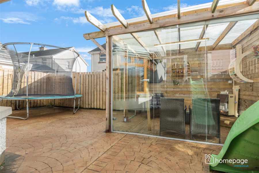 25 Whistlebare Cottages