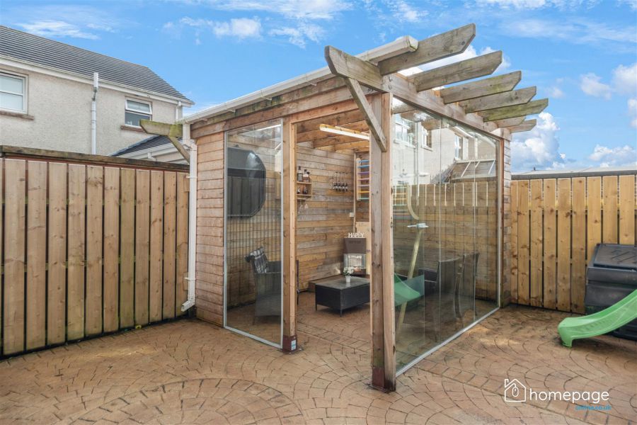 25 Whistlebare Cottages