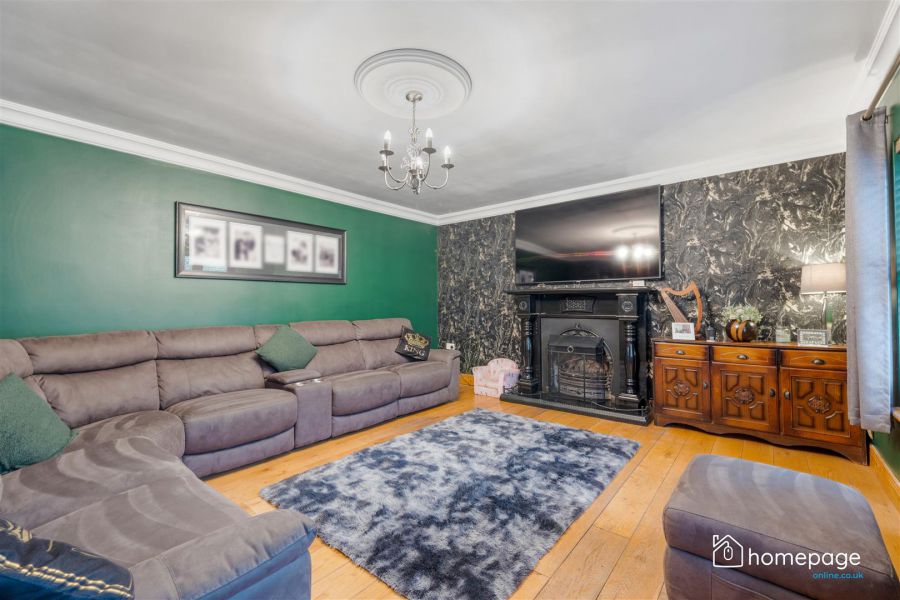 25 Whistlebare Cottages