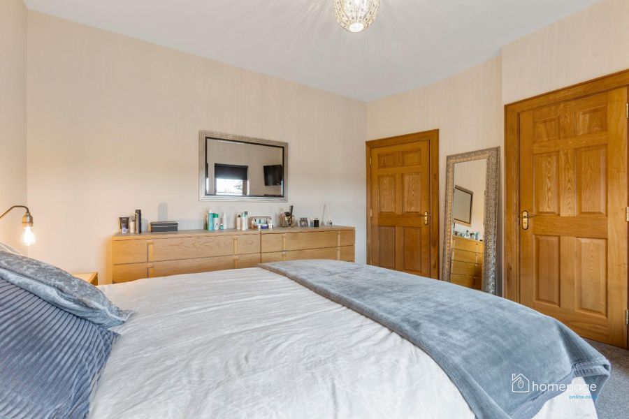 28 Shiny Road 28 Shiny Road