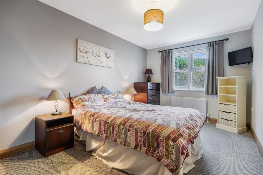 28A Knocknougher Road