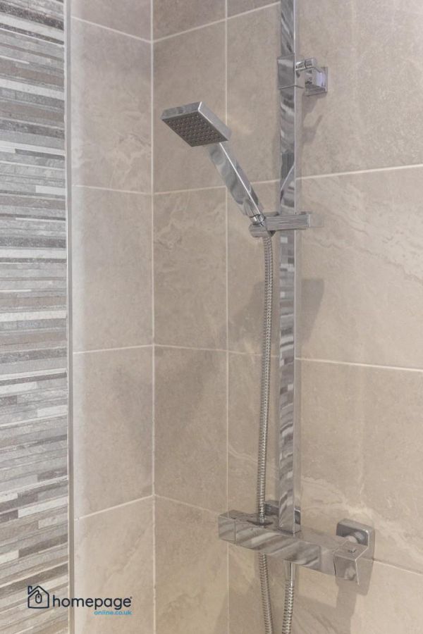 10 Castlecroft Drive