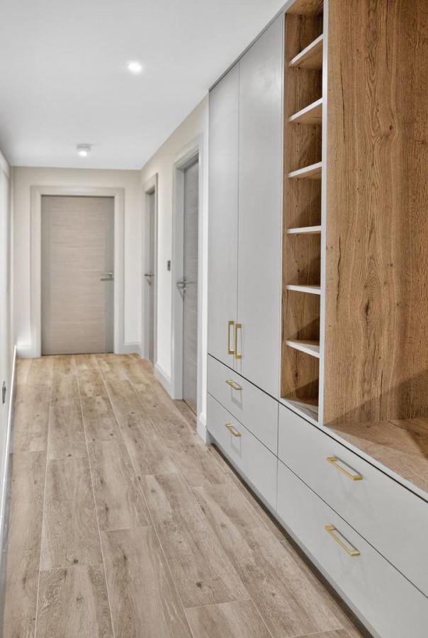 Site 11, Six West The Promenade