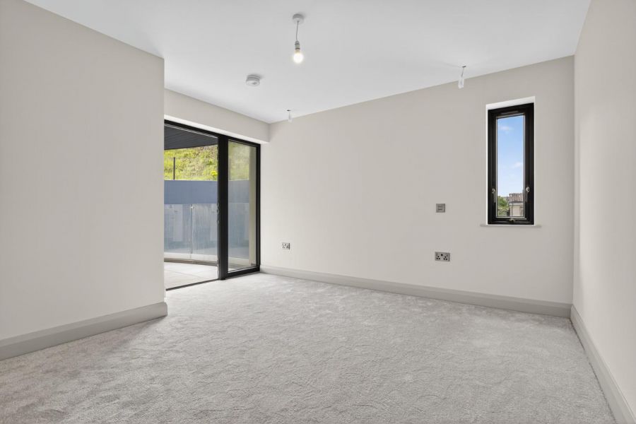 Site 11, Six West The Promenade