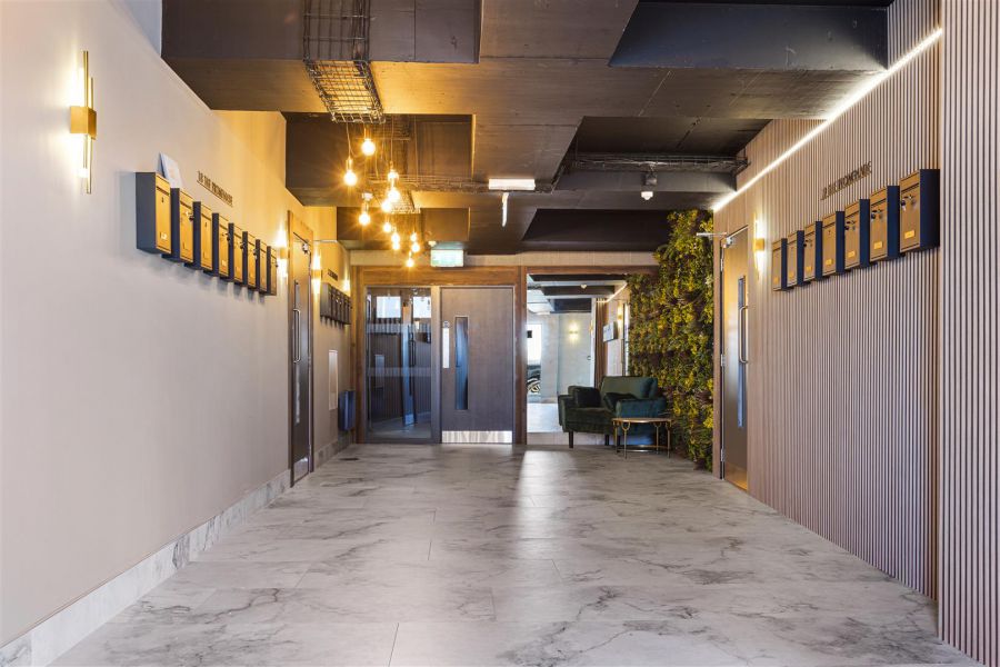 Site 11, Six West The Promenade