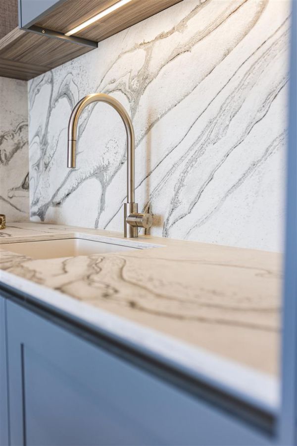 Site 14, Six West The Promenade