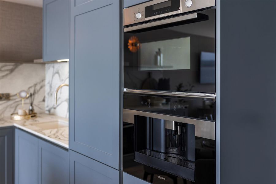 Site 14, Six West The Promenade