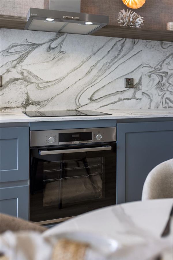 Site 14, Six West The Promenade