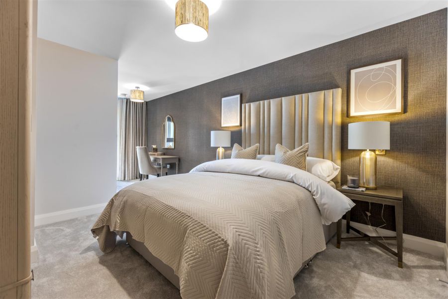 Site 14, Six West The Promenade