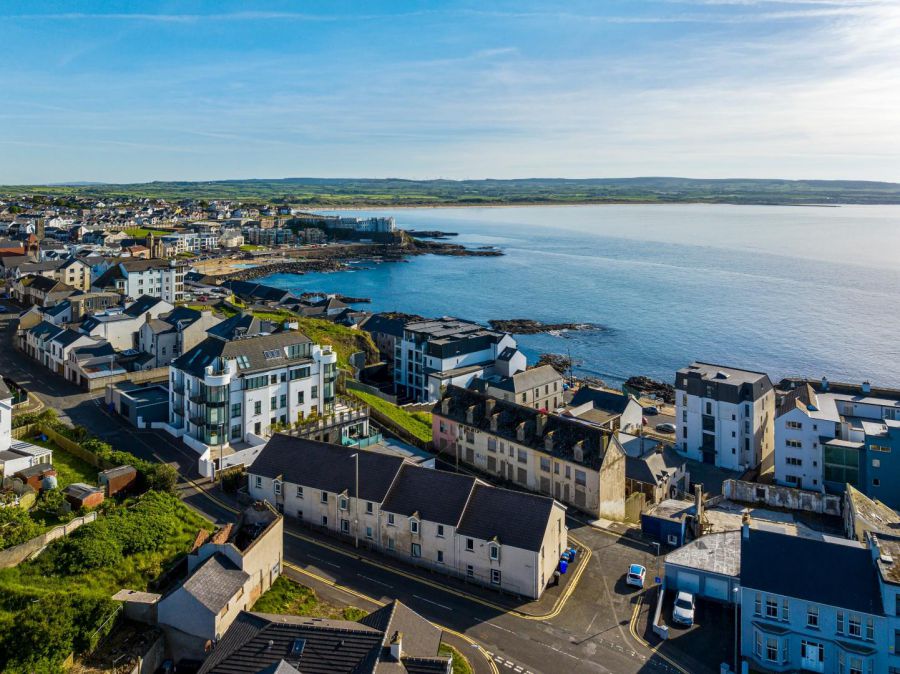 Site 14, Six West The Promenade