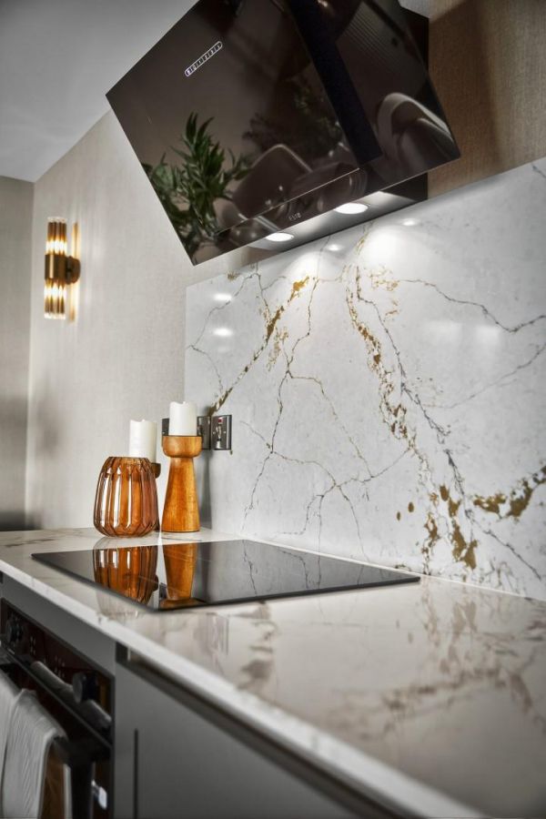 Site 15, Six West The Promenade