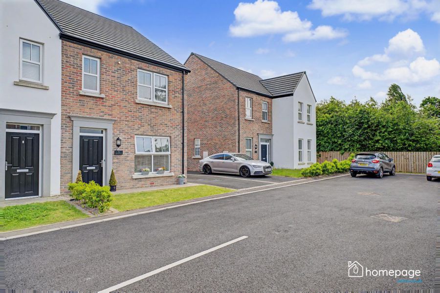 5 Deer Park Close