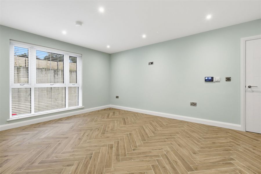 Apt 6 Castlerock Road