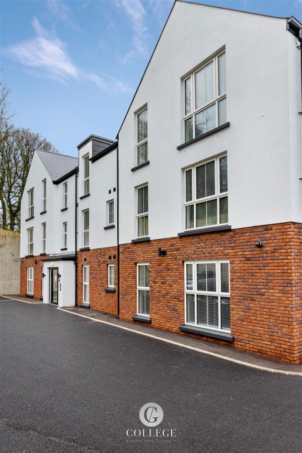 Apt 6 Castlerock Road