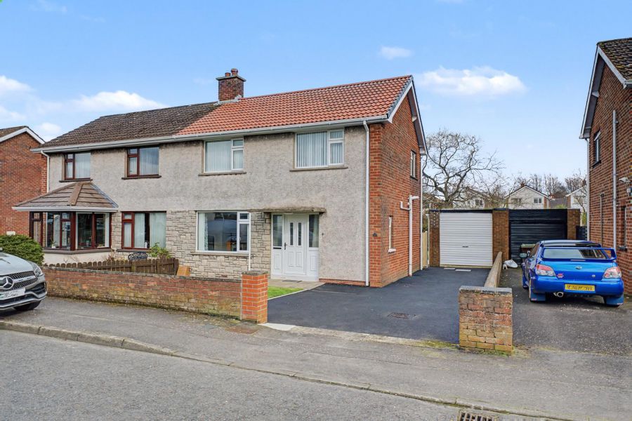 27 Blackburn Crescent