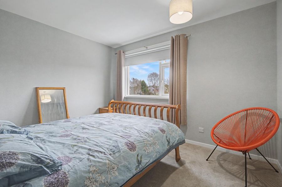 27 Blackburn Crescent