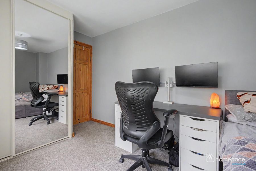 25 Shearwater Way