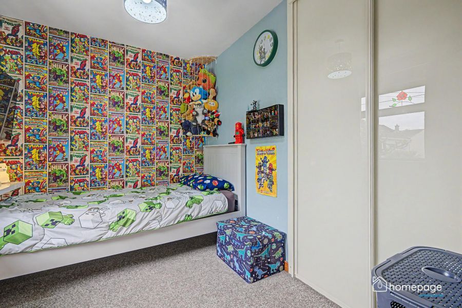 25 Shearwater Way