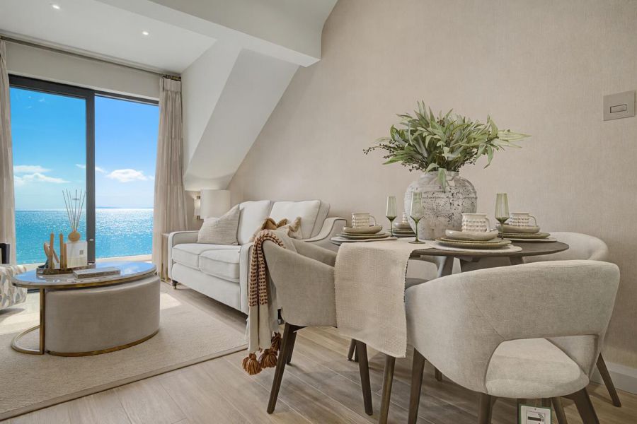 Apartment 6 The Promenade