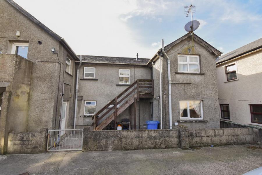 4x Flats, Yard & House, 30a, 30b, 30c, 32a, 32b Ballycregagh Road