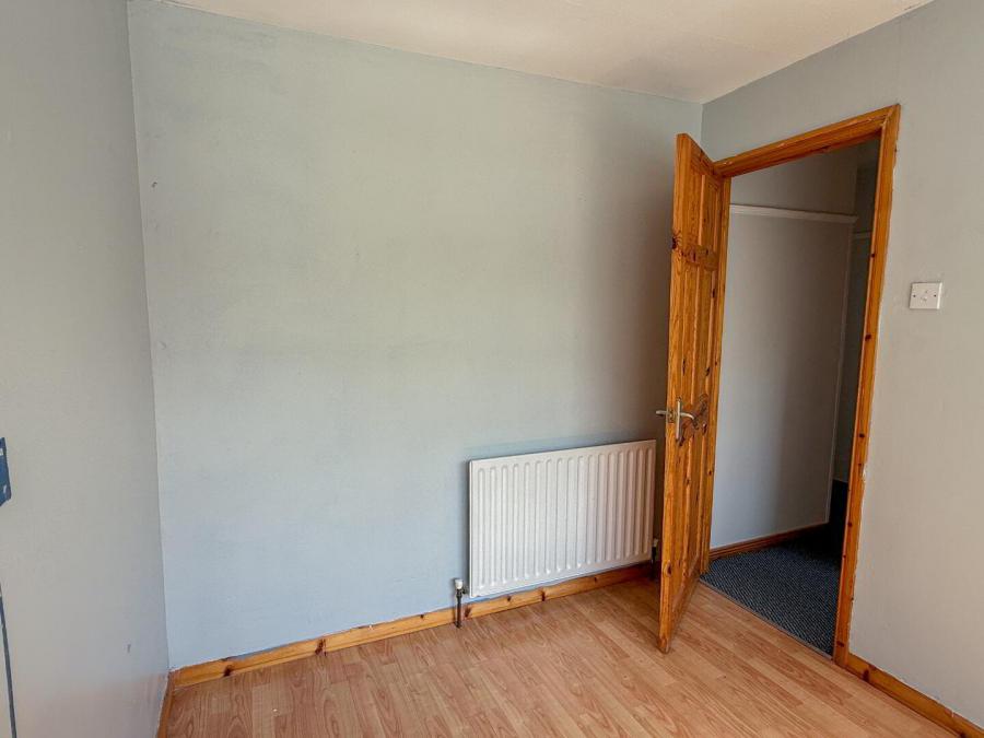 59 Crosshill View