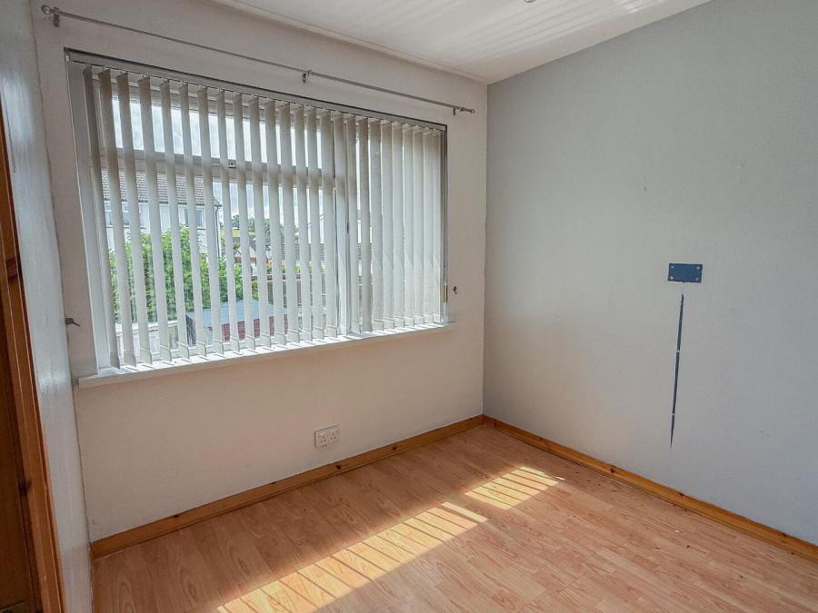 59 Crosshill View
