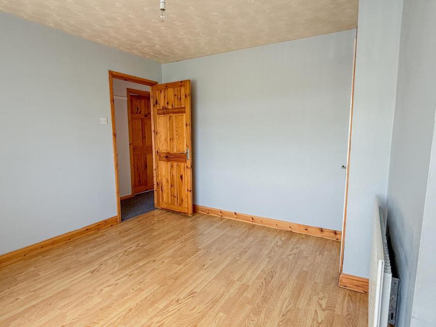 59 Crosshill View