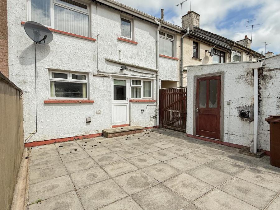 59 Crosshill View