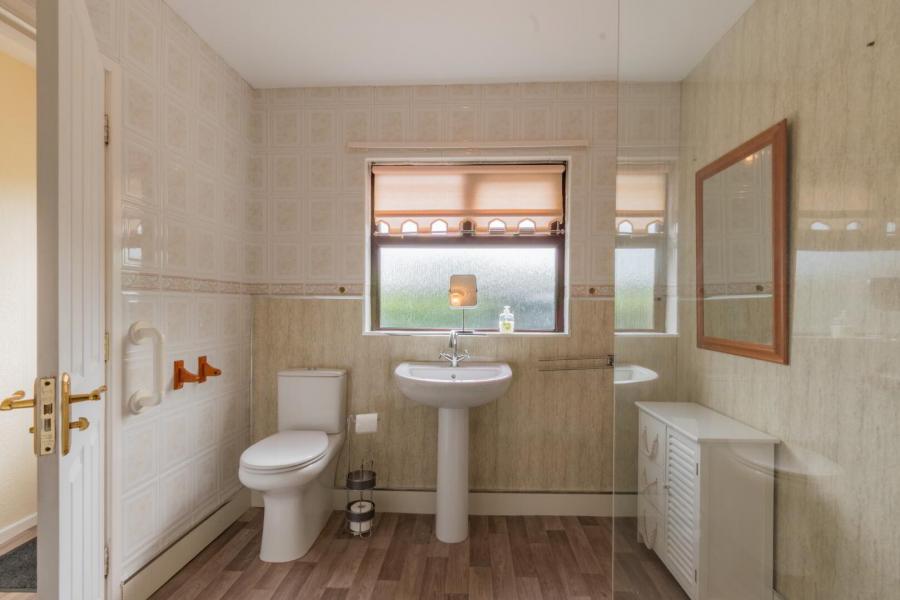 17a Dunnygarran Road