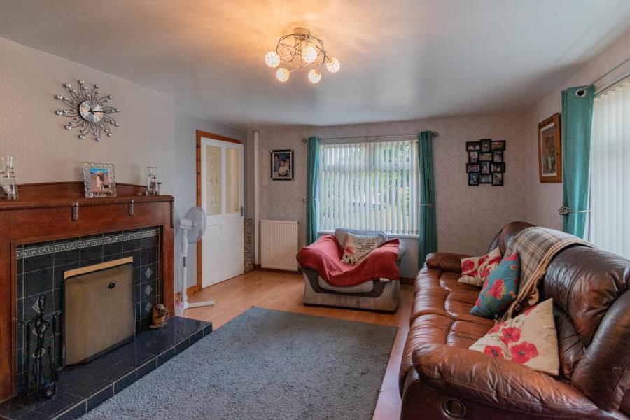 Pinegrove Cottage, 126 Doury Road