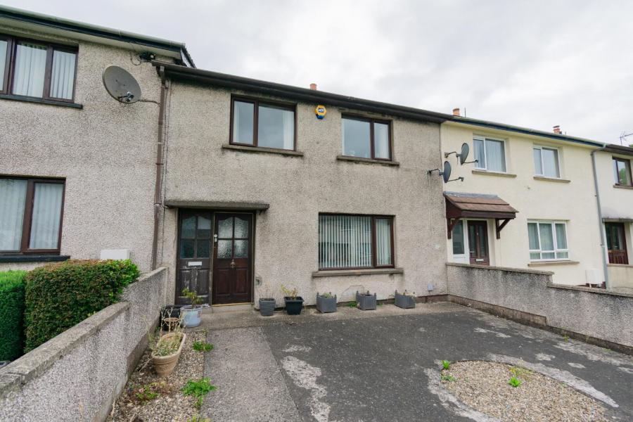 9 Loran Walk