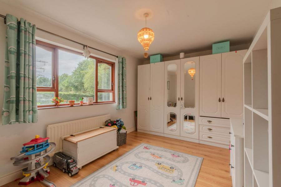 14 Maxwells Road 14 Maxwells Road