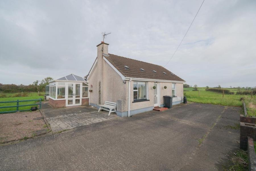 47 Crosskeys Road