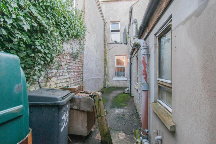 33A & 33B Clonavon Terrace