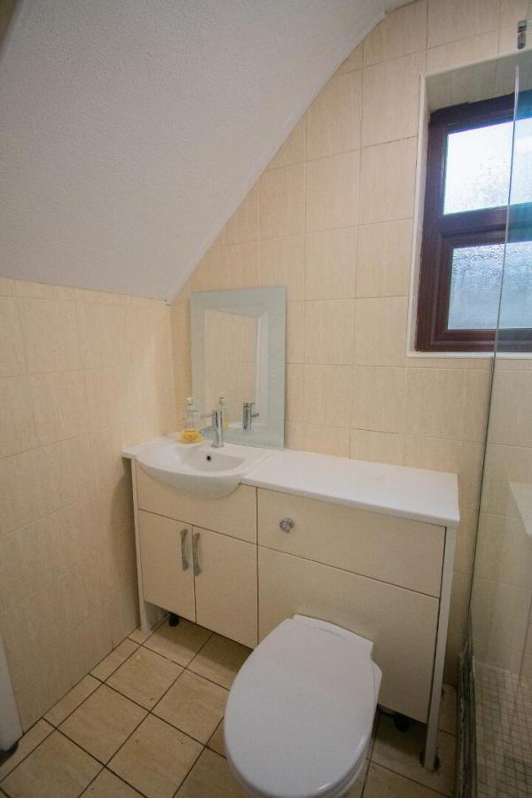 58 Chichester Park Central