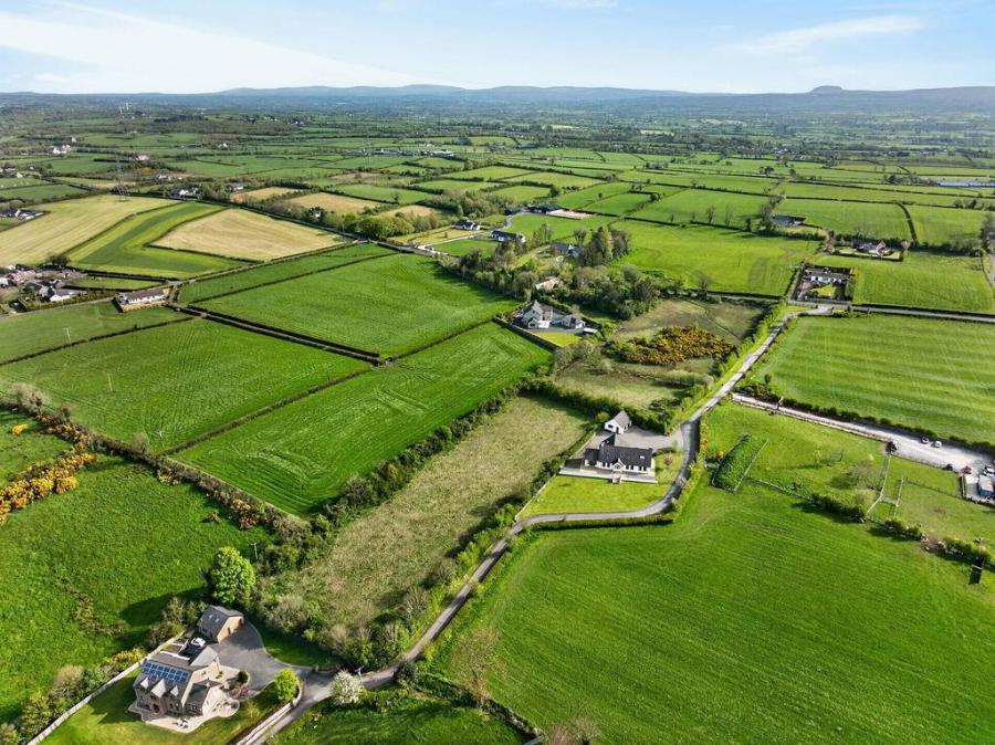 50 & 52 Clonkeen Road