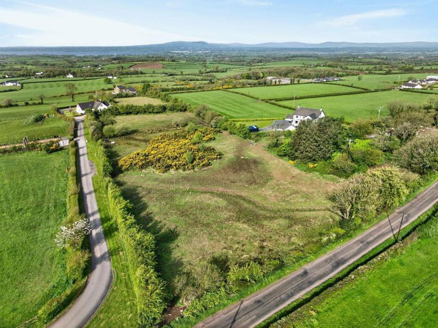 50 & 52 Clonkeen Road