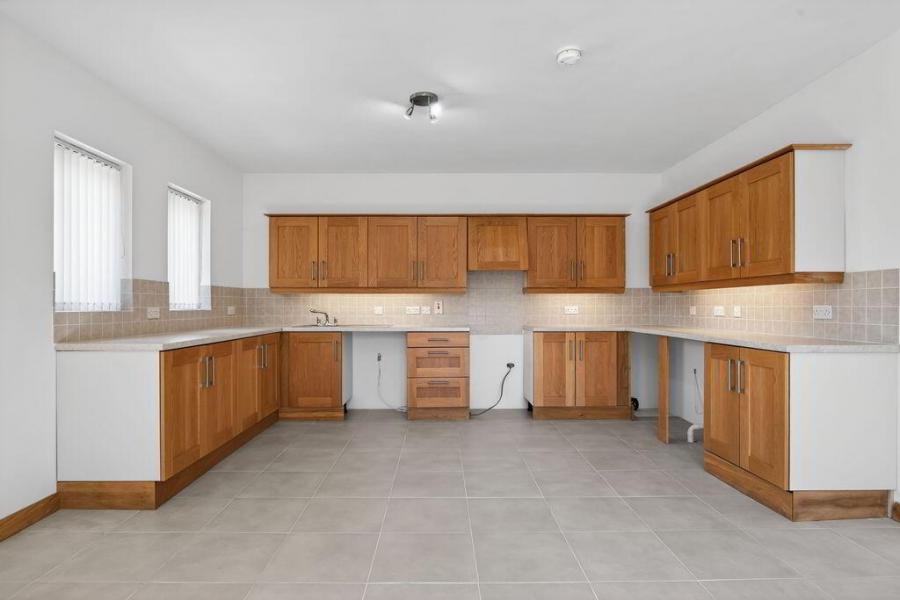 12A Lisnafillon Road