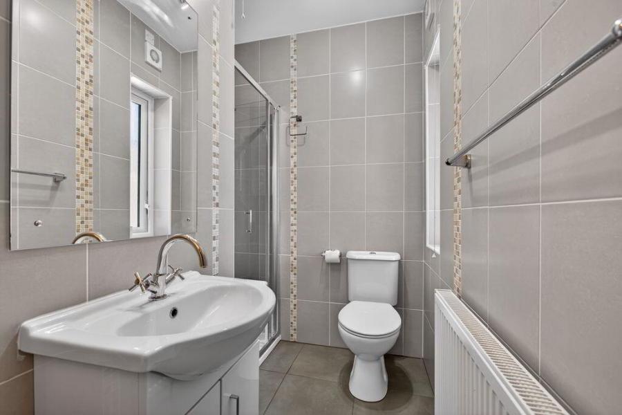 12A Lisnafillon Road