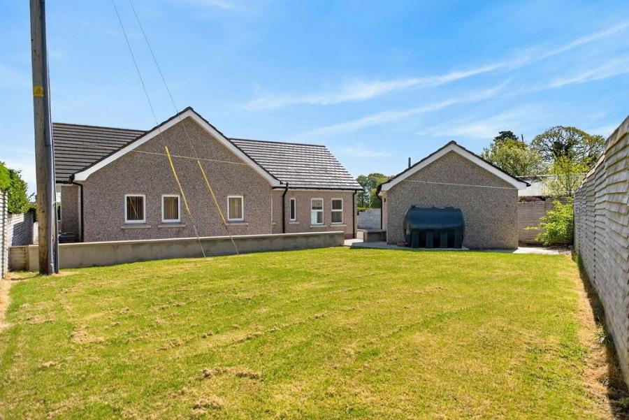 12A Lisnafillon Road