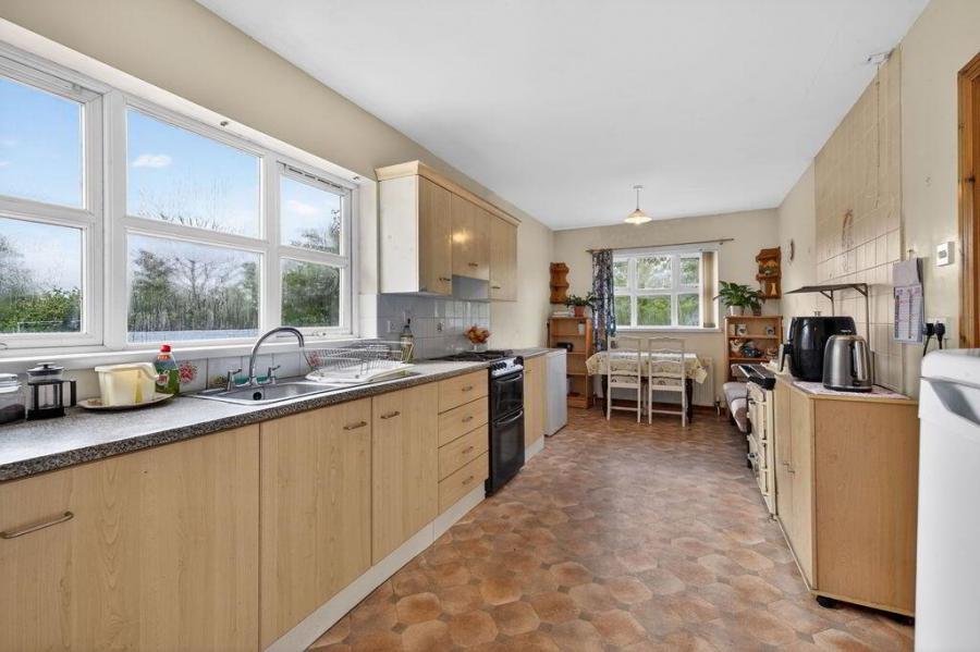 74 Lisnevenagh Road