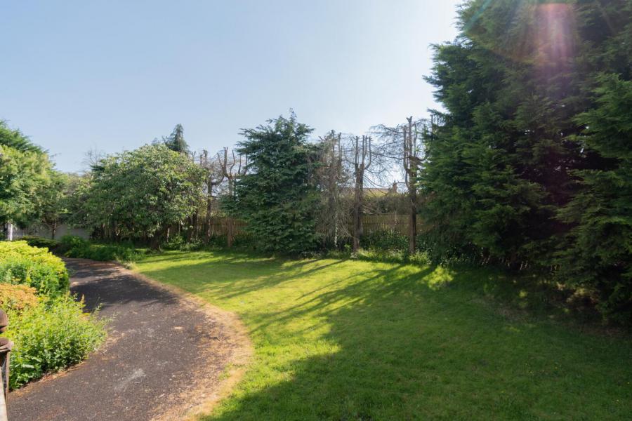 1 Glebe Road