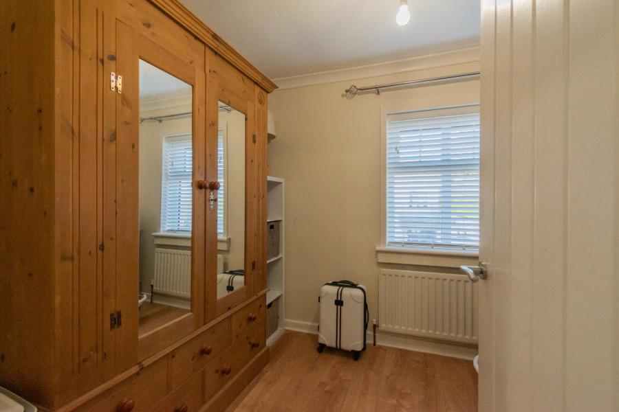 2 Chichester Park West