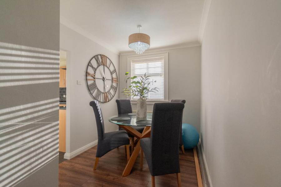 2 Chichester Park West