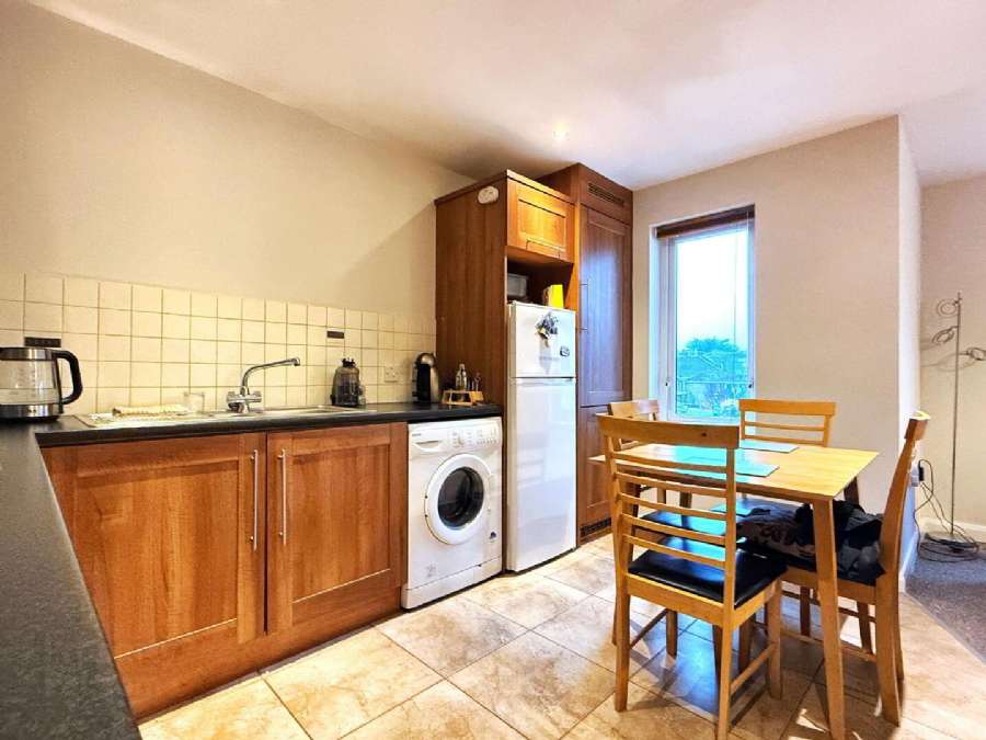 20 Shandon Manor