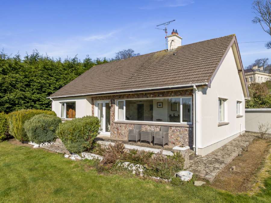 Brae Cottage, 54 Layde Road