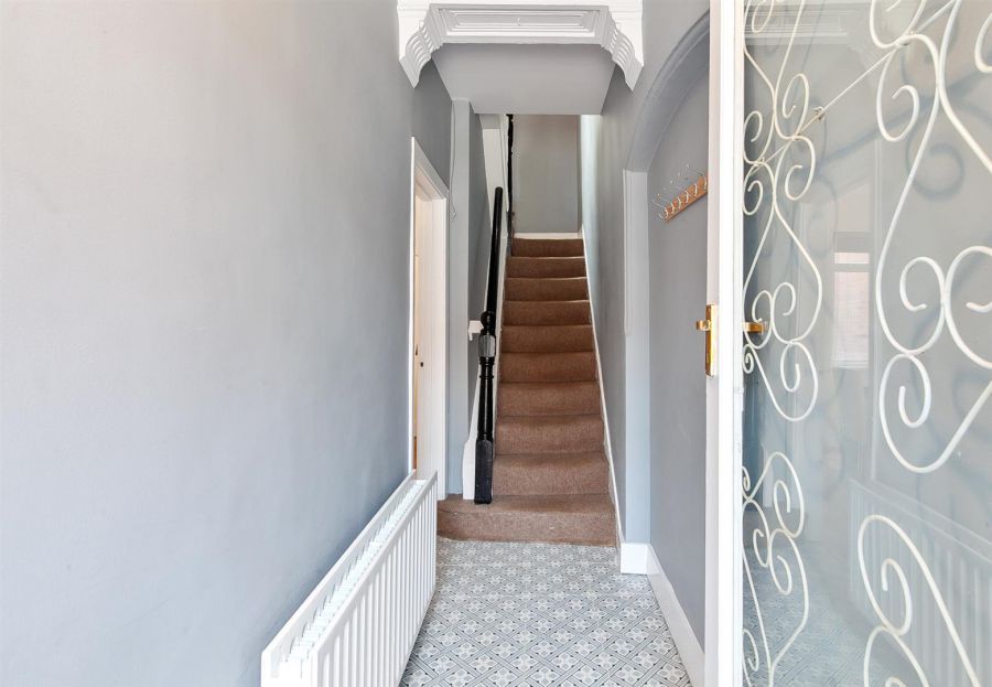 20 Lichfield Avenue