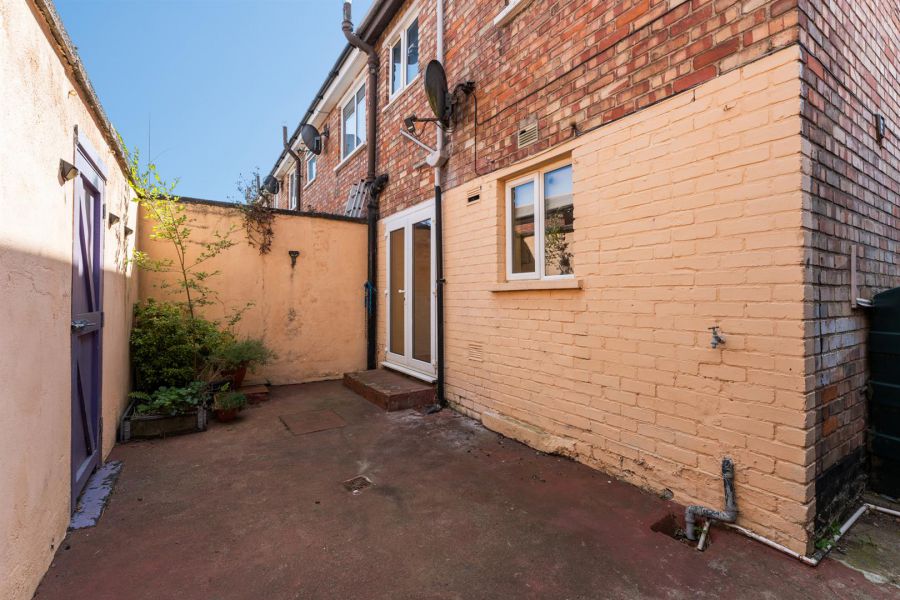 32 Hornby Street