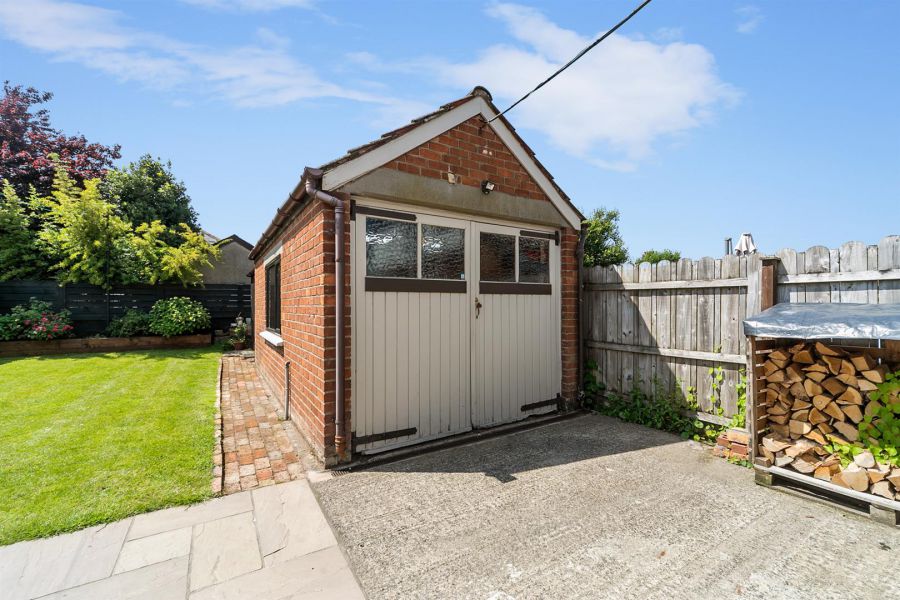6 Orby Gardens