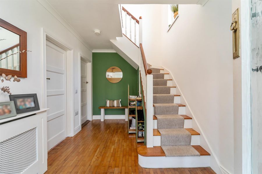 6 Orby Gardens